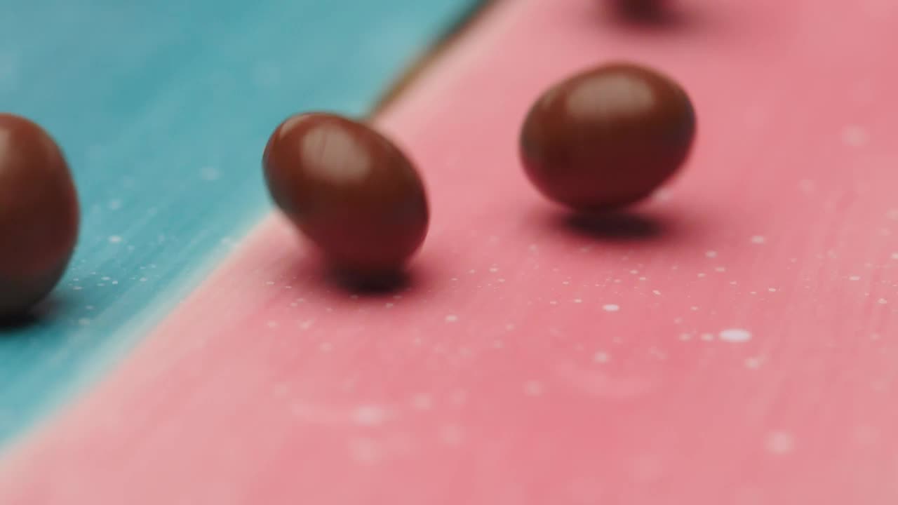 Video Stock Chocolate Beans Filling A Bowl Slowly Live Wallpaper For PC - Free Download