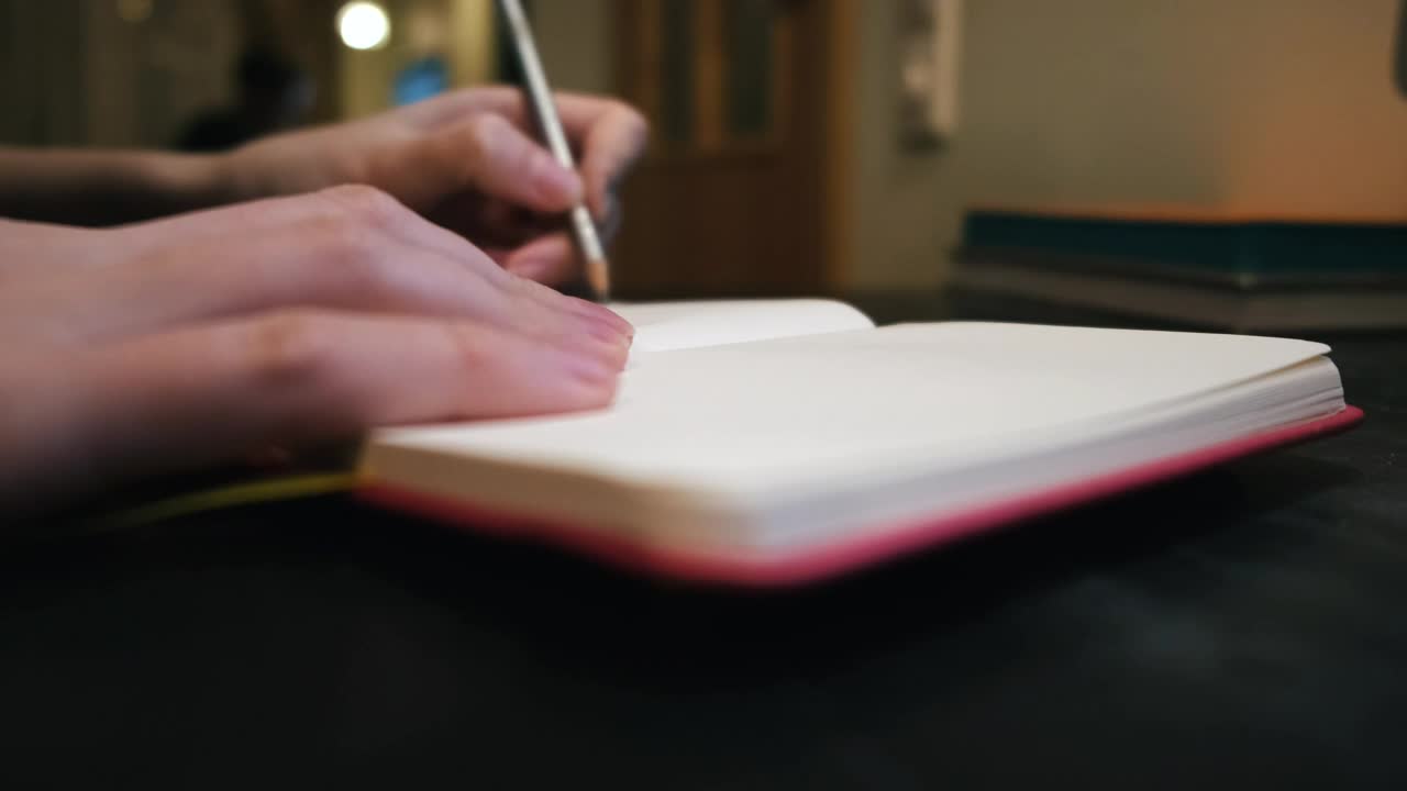 Stock Video Journalist Taking Notes Animated Wallpaper - Free Download