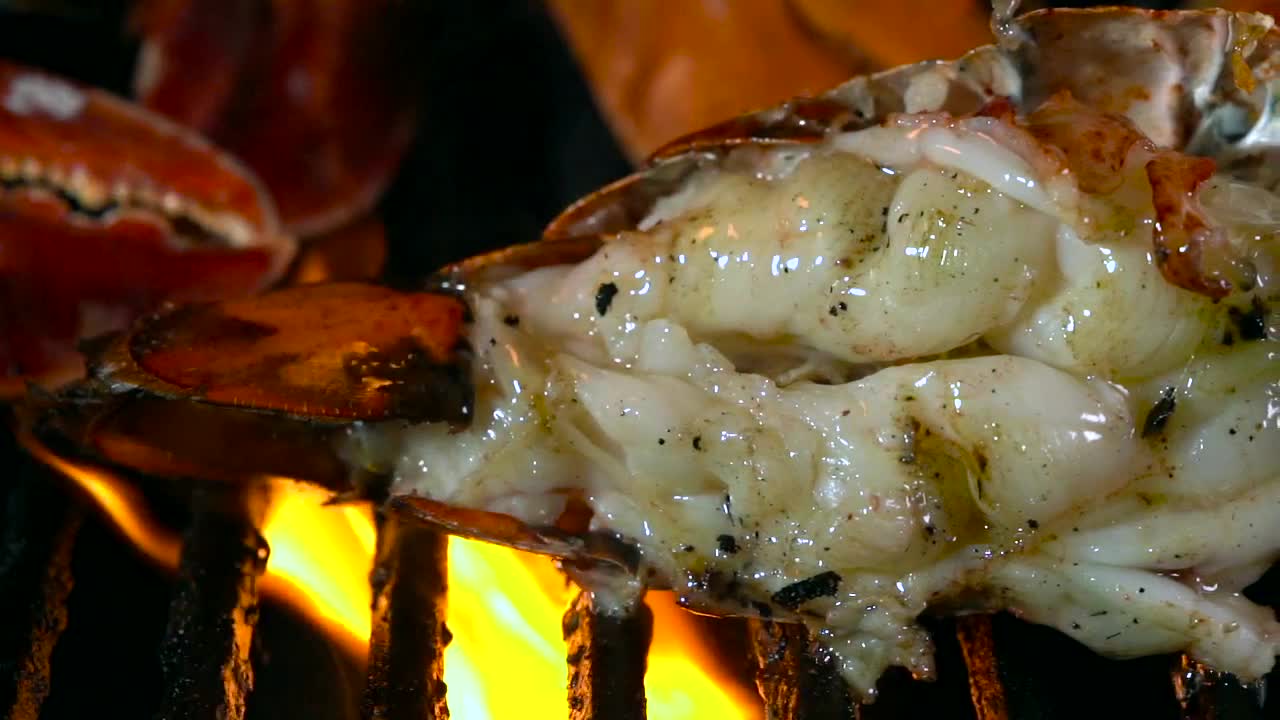 Stock Video Flame Grilled Seafood Live Wallpaper For PC - Free Download