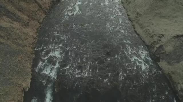 Stock Video Large River Leading To A Waterfall Smal Animated Wallpaper - Free Download