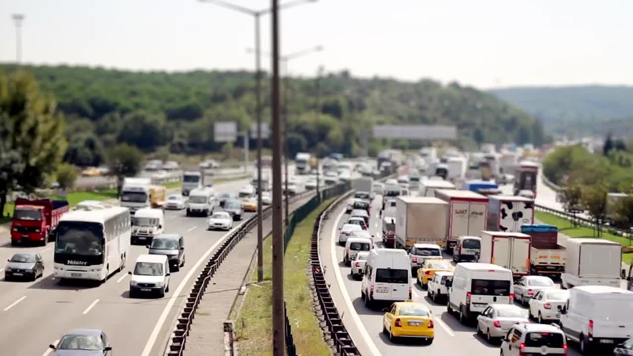 Stock Video Highways With Many Cars On A Sunny Day Animated Wallpaper - Free Download