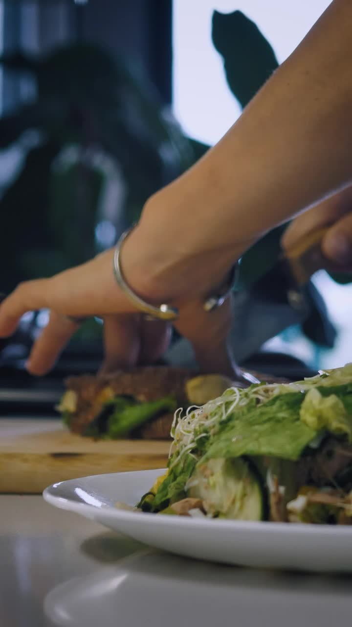 Stock Video Cutting A Sandwich In Half For A Healthy Lunch Live Wallpaper For PC - Free Download
