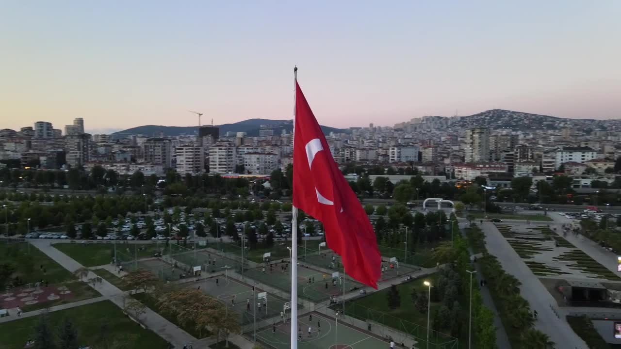 Free Video Stock the city around a turkish flag flying high Live Wallpaper - Free Download