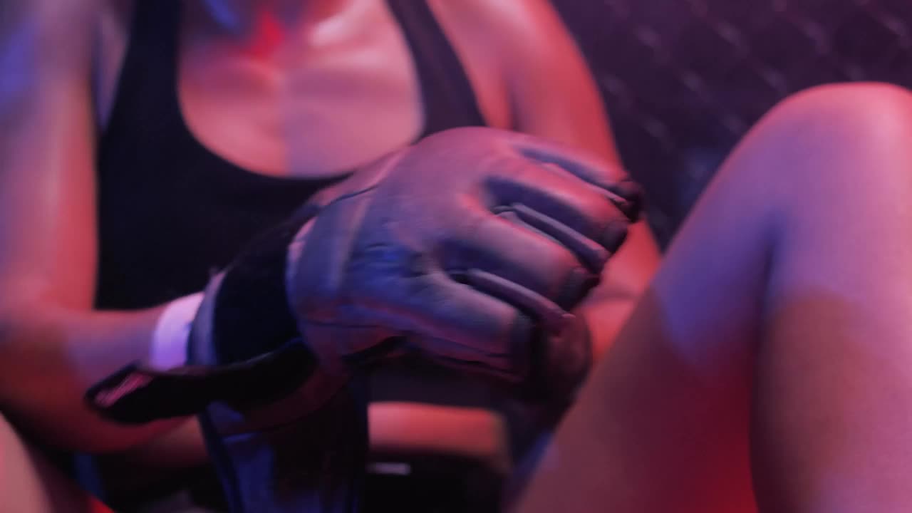 Video Stock Person Putting On Gloves For Mixed Martial Arts Live Wallpaper Free - Free Download