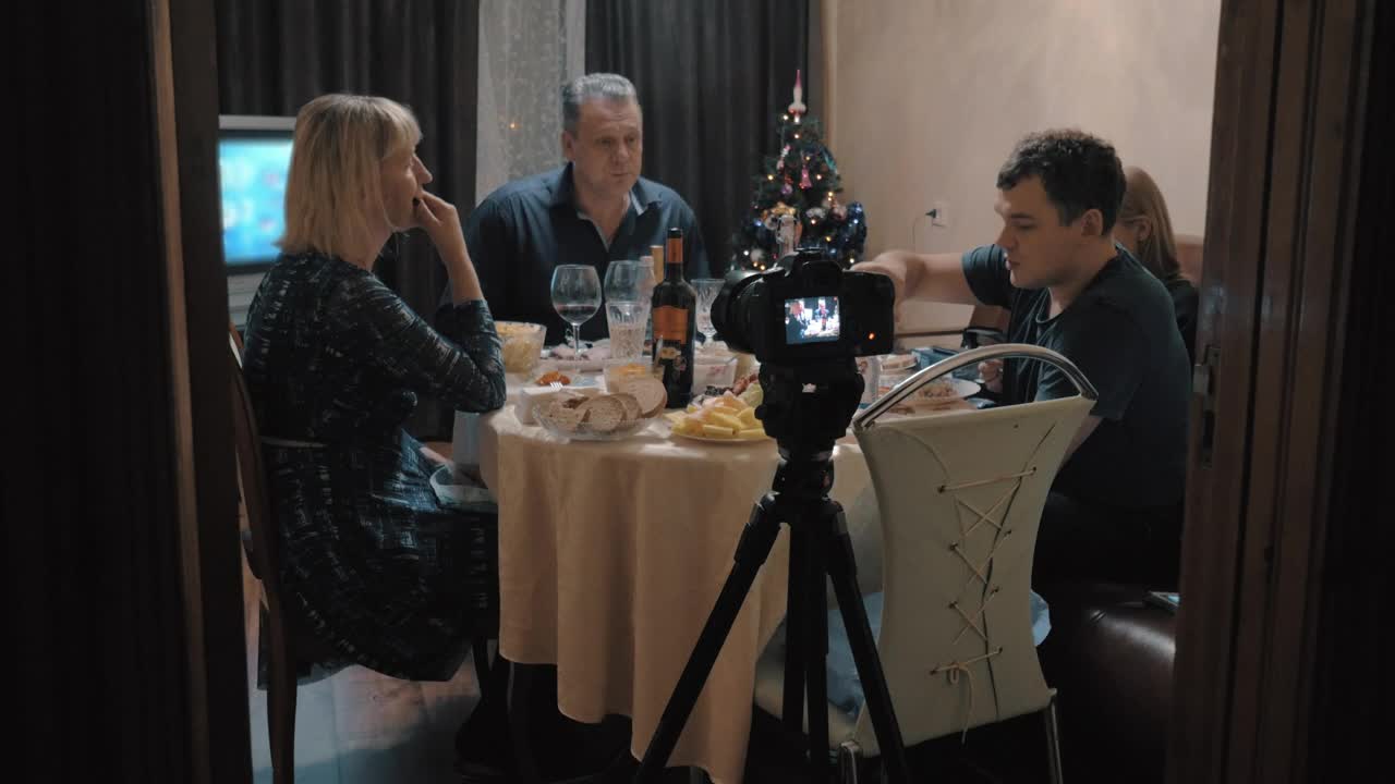 Stock Video Family Recording A Meal At Christmas Live Wallpaper For PC - Free Download