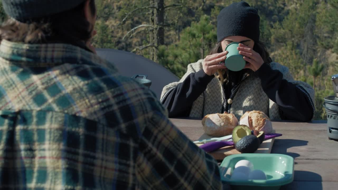 Stock Video Couple Having Breakfast In A Campsite Live Wallpaper For PC - Free Download