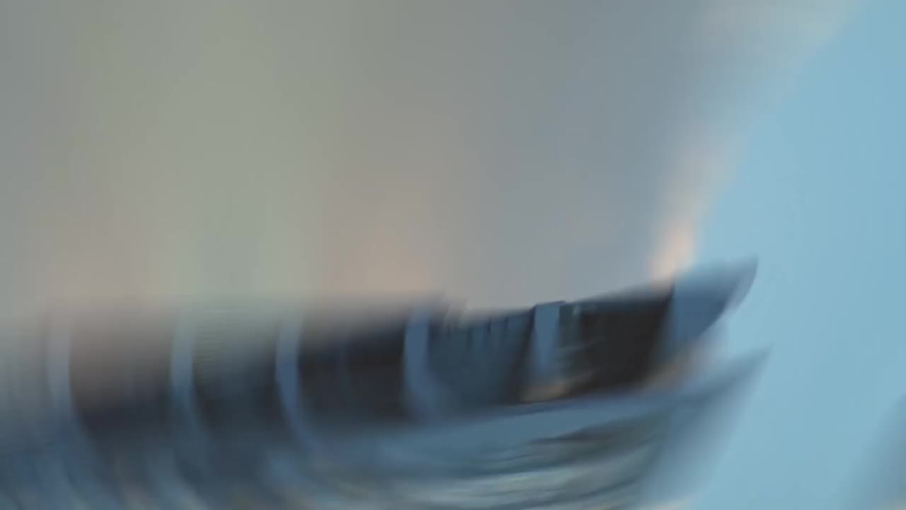 Free Video Stock Spin Twist Transition Live Wallpaper - Free Download