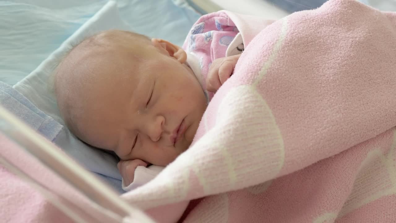Stock Video Newborn Baby Sleeping Quietly Live Wallpaper - Free Download