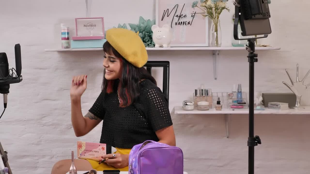 Stock Video Girl Doing A Makeup Tutorial In A Set Live Wallpaper For PC - Free Download