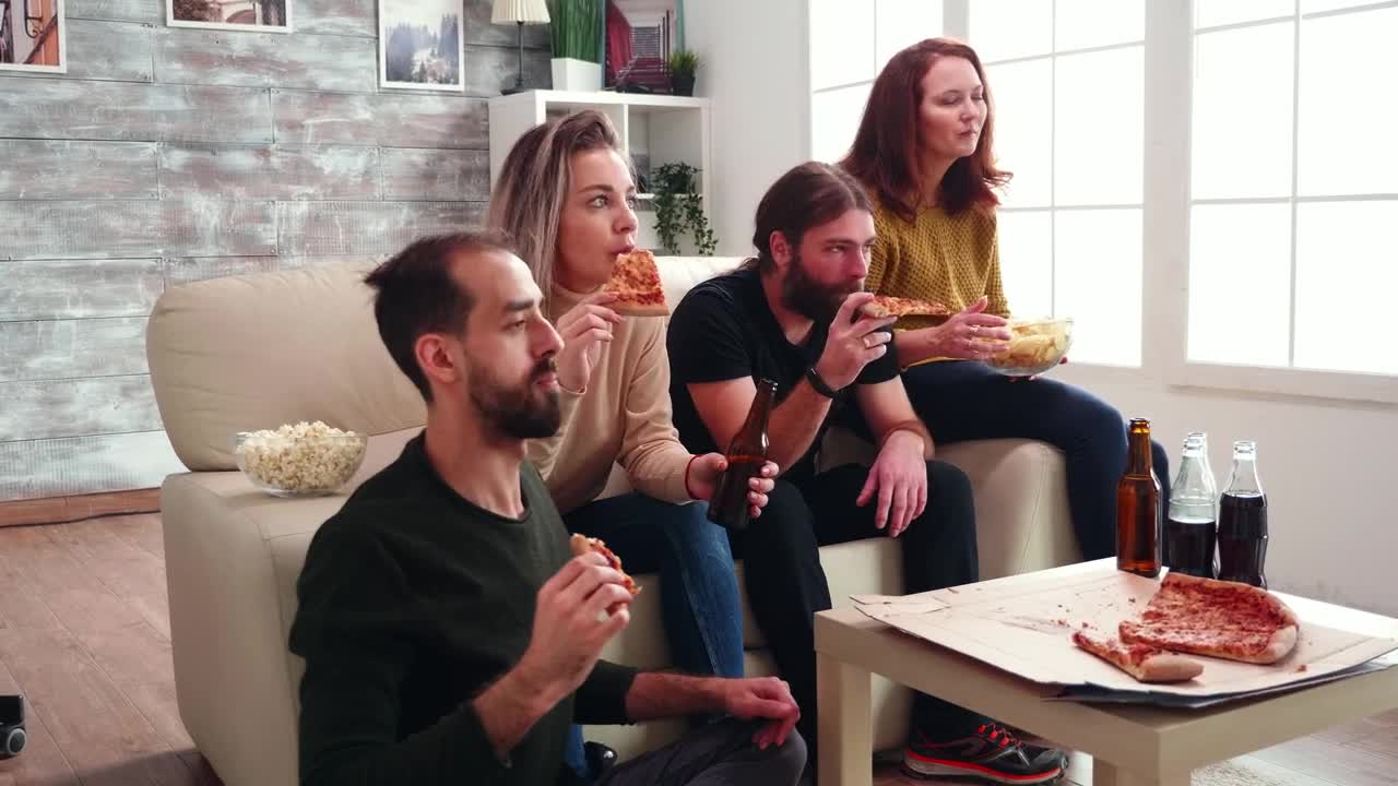 Stock Video Friends Eat Pizza And Celebrate Victory Live Wallpaper For PC - Free Download