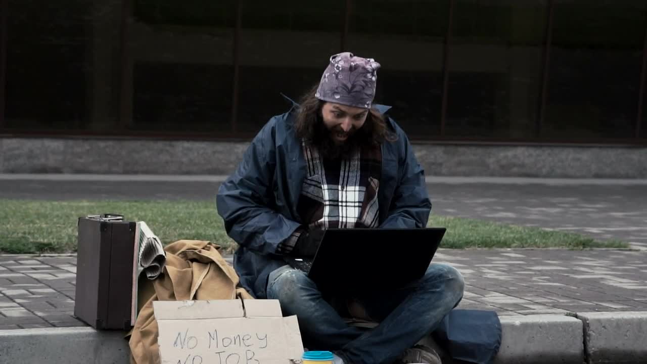 Stock Video Happy Expressive Homeless Man Animated Wallpaper - Free Download