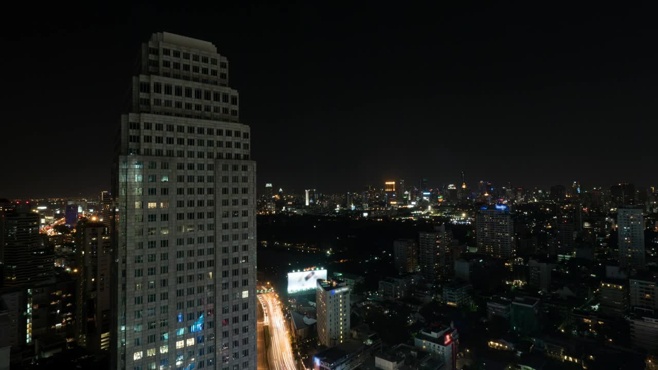 Stock Video Golden Road Through Bangkok Live Wallpaper For PC - Free Download