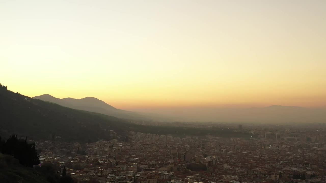 Stock Video Early Morning Mist Across A City Live Wallpaper For PC - Free Download
