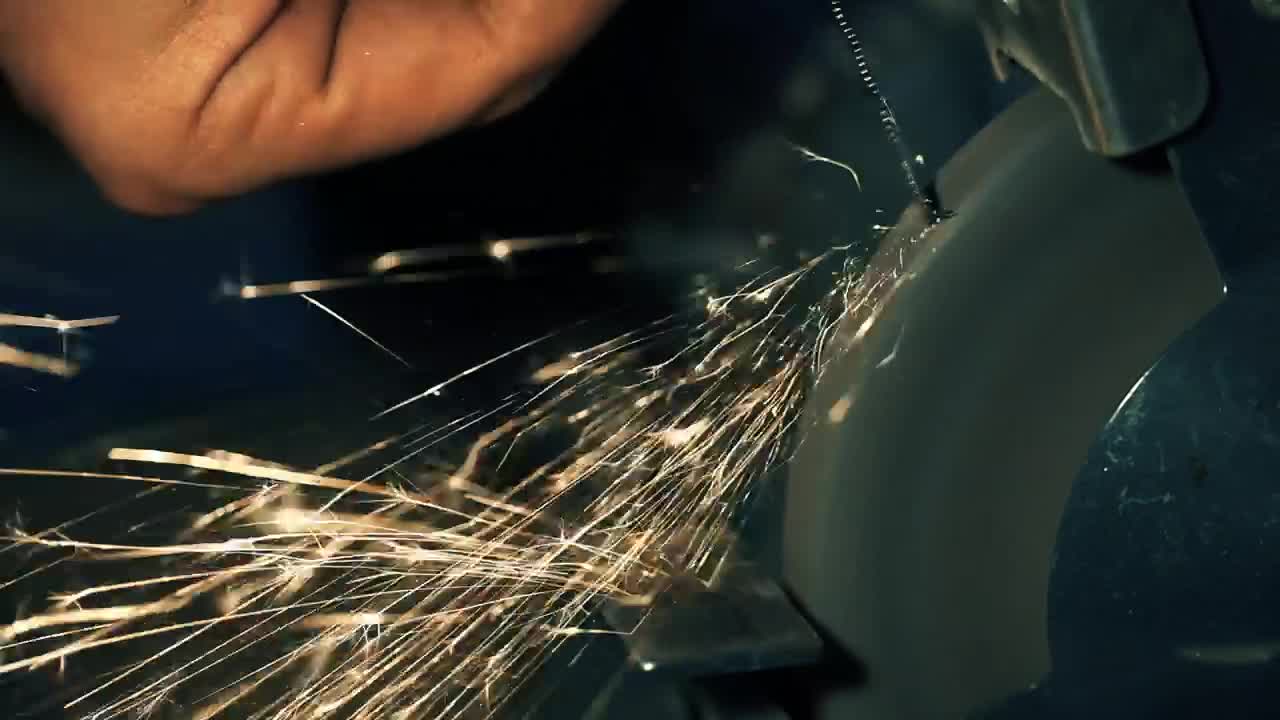 Free Stock Video Sharpening A Knife In A Close Shot Live Wallpaper - Free Download