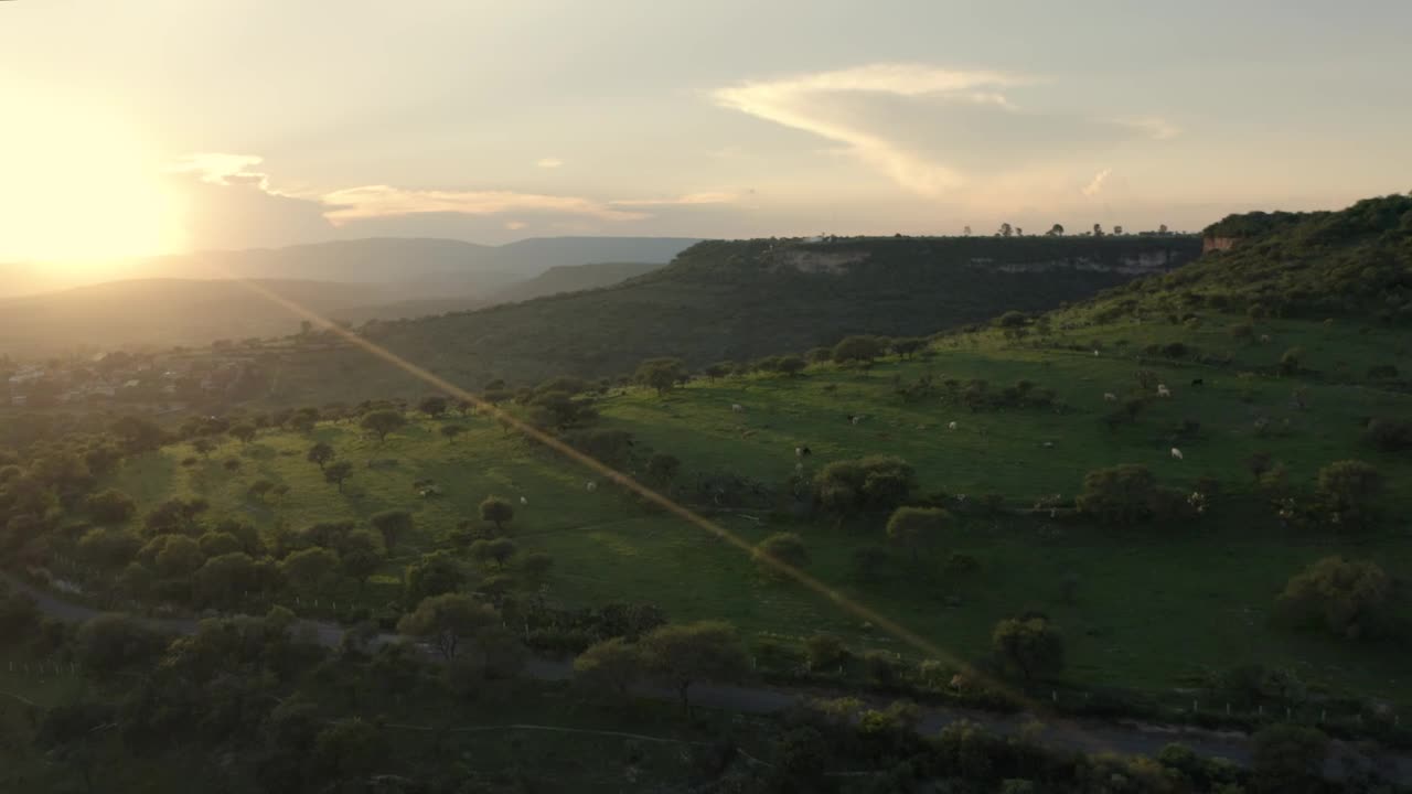 Free Stock Video Set Of Plateaus Seen From The Heights In A Sunset Live Wallpaper - Free Download