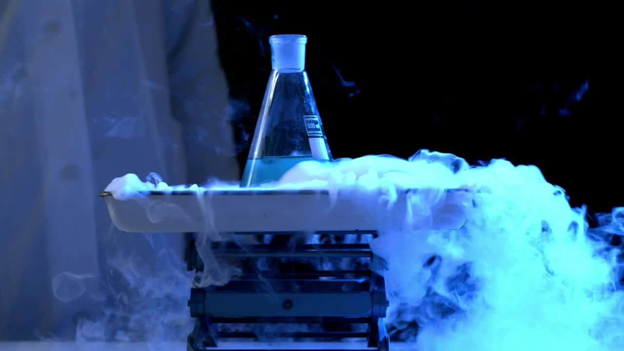 Stock Video Dry Ice And A Flask Live Wallpaper For PC - Free Download