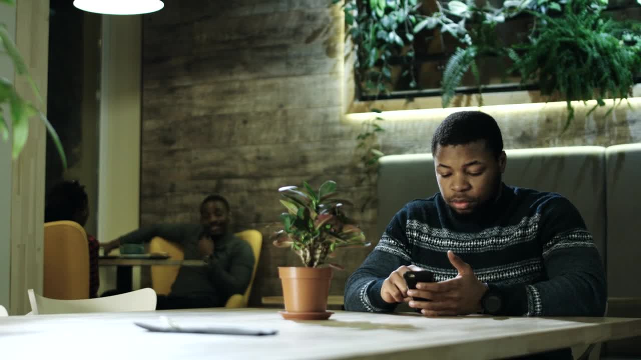 Stock Footage We Are Serving Food And Coffee To Customer Live Wallpaper - Free Download