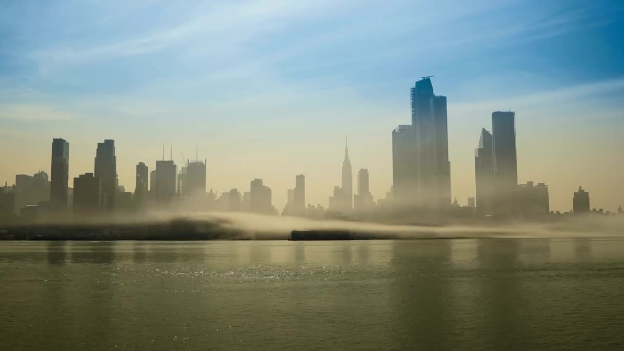 Free Stock Video Silhouette Of New York Hidden By Fog Live Wallpaper - Free Download