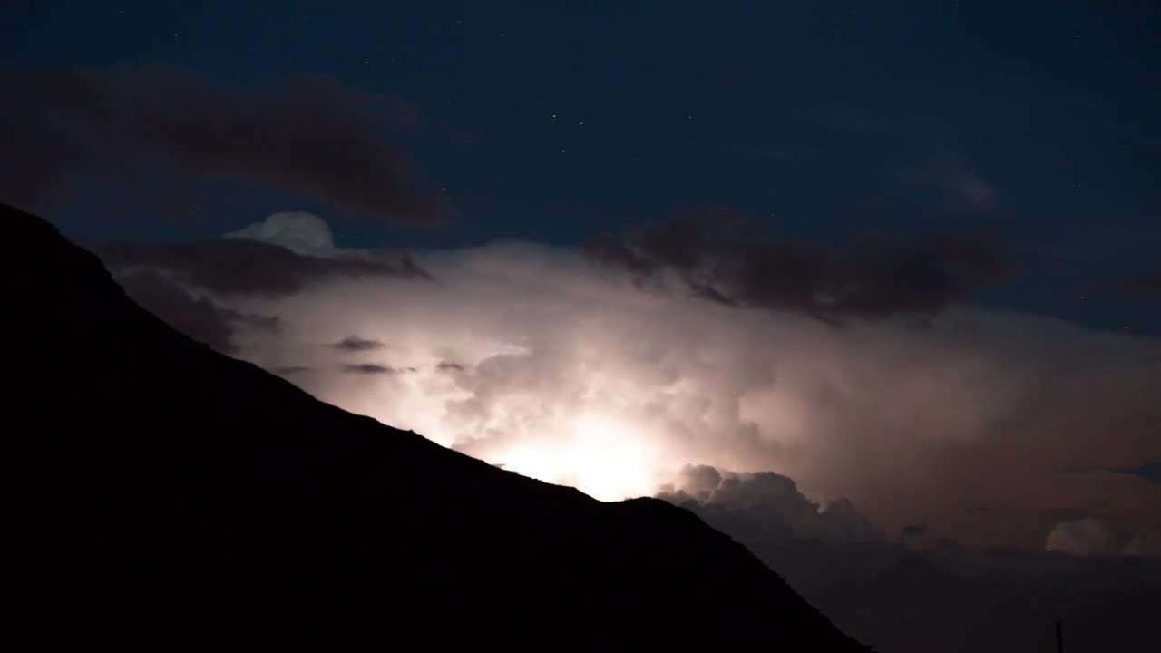 Stock Video Electrical Storm In The Mountains Live Wallpaper For PC - Free Download