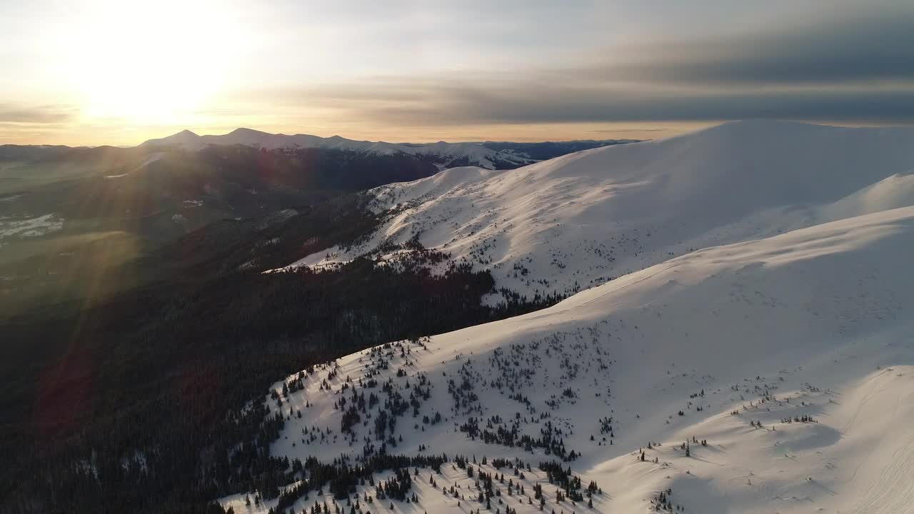Free Video Stock sunshine illuminating a snowy landscape Live Wallpaper - Free Download