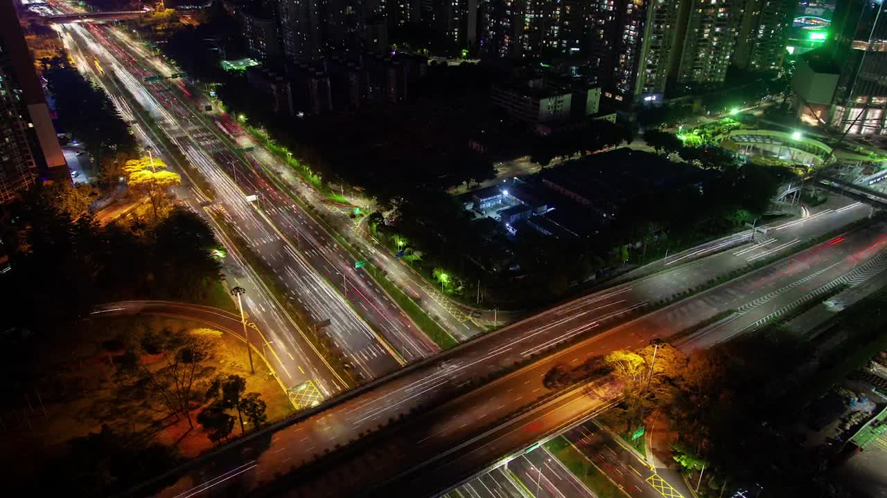 Stock Video High Speed Traffic On The Highway At Night Animated Wallpaper - Free Download