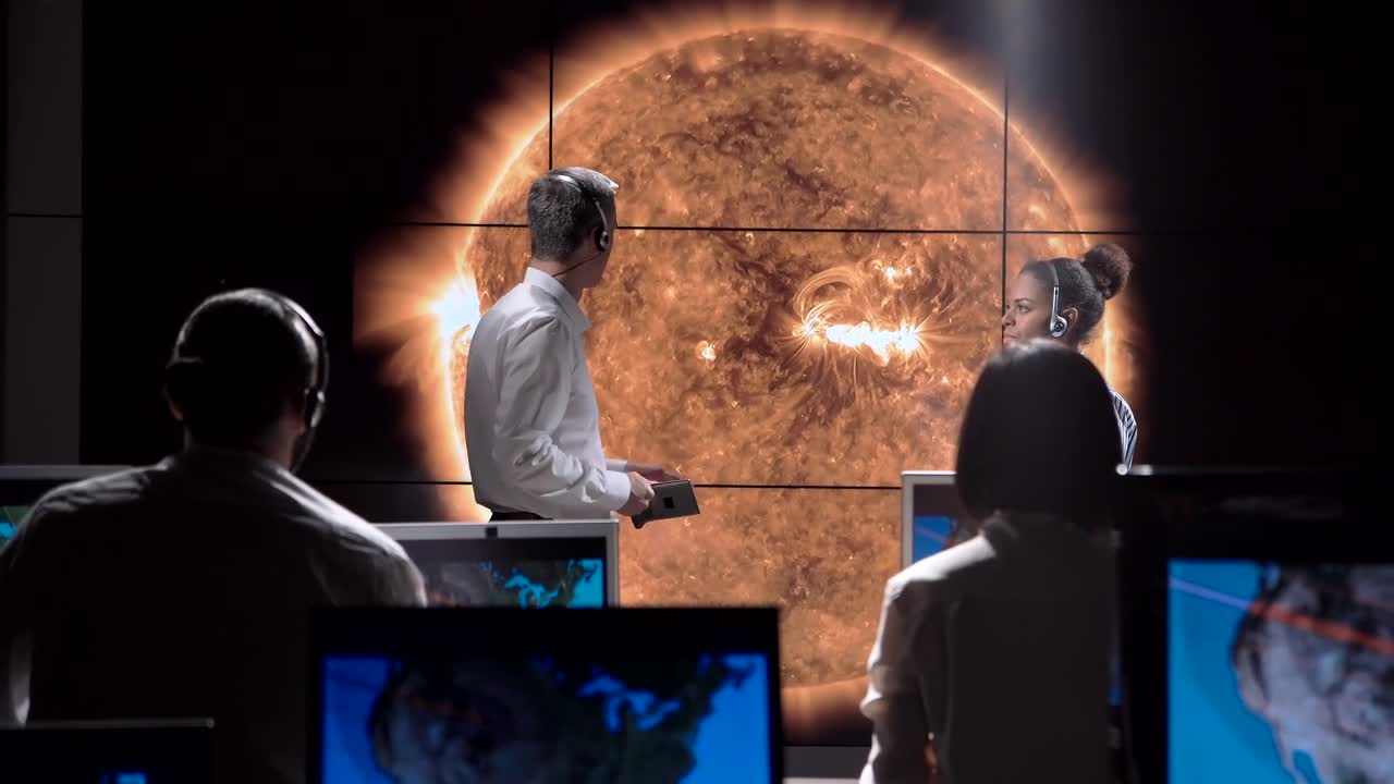 Free Stock Video Scientists Having A Discussion During An Eclipse Live Wallpaper - Free Download