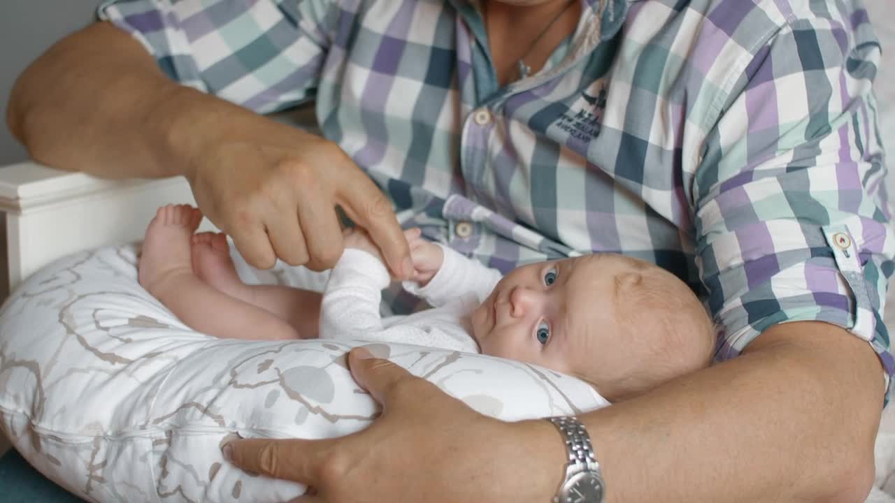 Stock Video Grandfather Holding A Baby Live Wallpaper For PC - Free Download