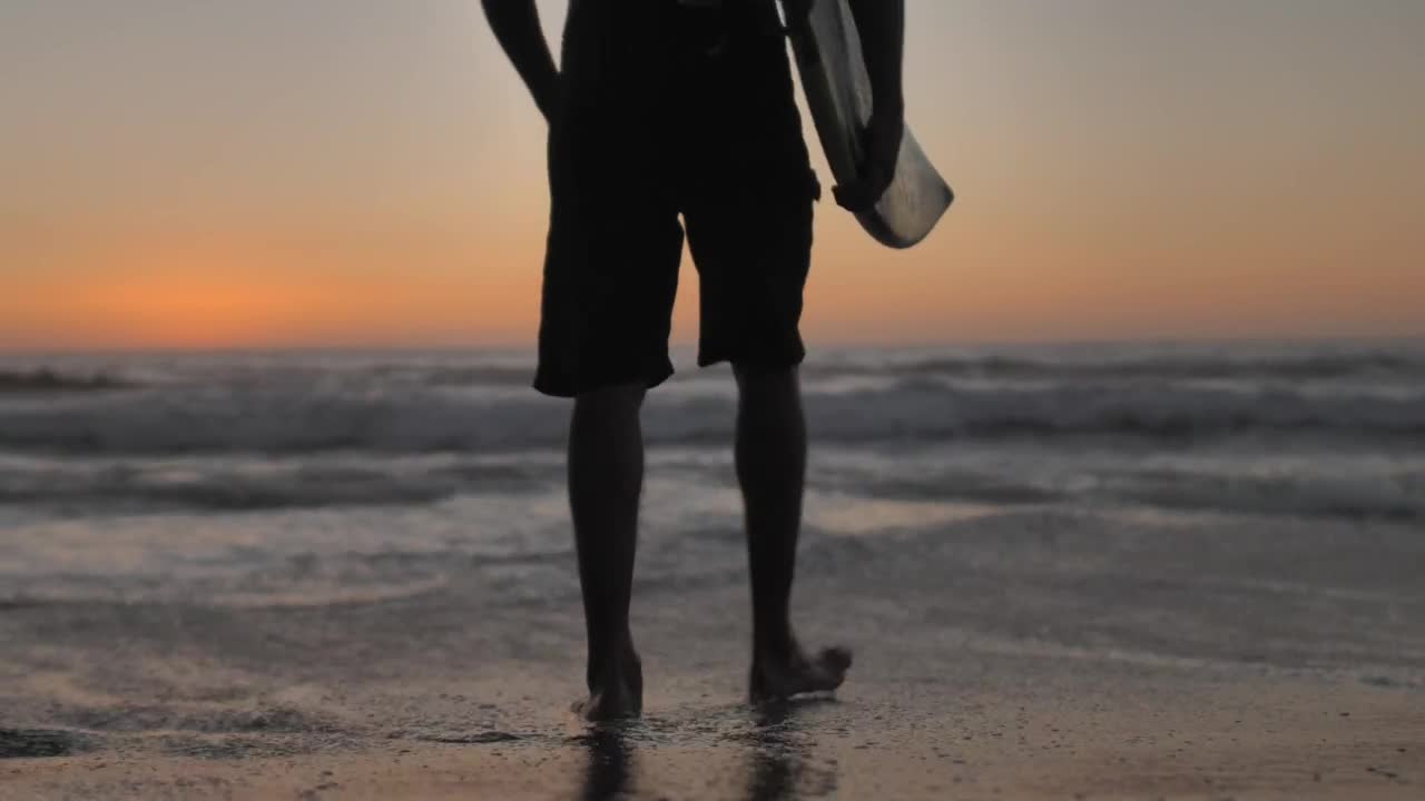 Video Stock Person With Surfboard Walks Towards Waves Live Wallpaper Free - Free Download
