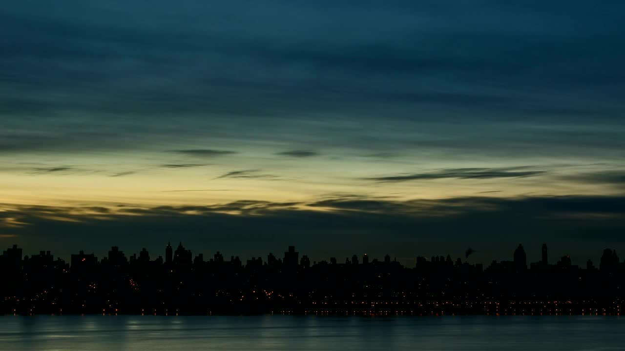 Stock Video First Light Over New York Live Wallpaper For PC - Free Download