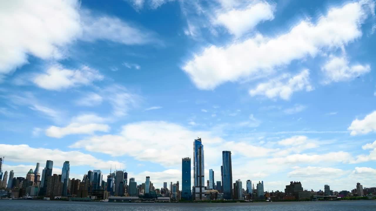 Free Video Stock Summer Across New York Live Wallpaper - Free Download
