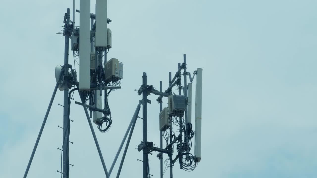 Free Video Stock telecommunications antennas Live Wallpaper - Free Download