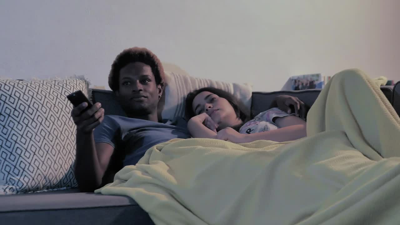 Stock Video Couple Sleeps On Couch Live Wallpaper For PC - Free Download