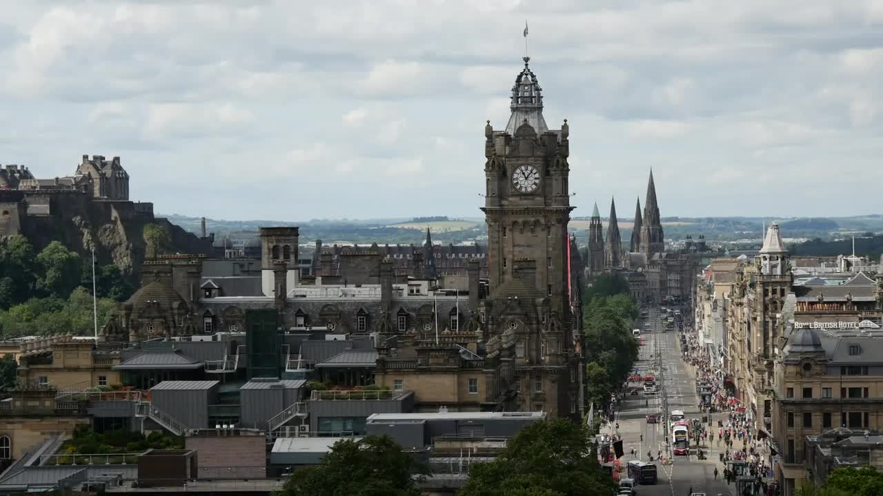 Video Stock Princes Street In Edinburgh With Traffic Live Wallpaper Free - Free Download