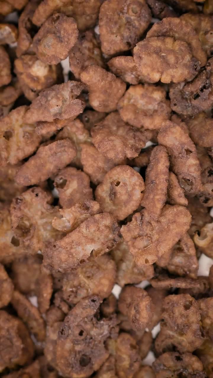 Free Video Stock Slow Rotating Milk Chocolate Flavor Puffed Rice Cereal Live Wallpaper - Free Download