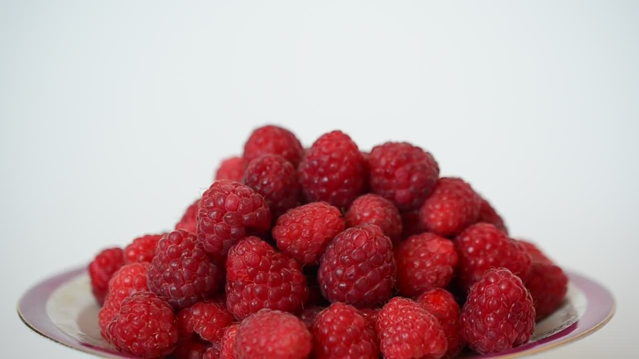 Video Stock Plate With Many Raspberries Rotating Live Wallpaper Free - Free Download