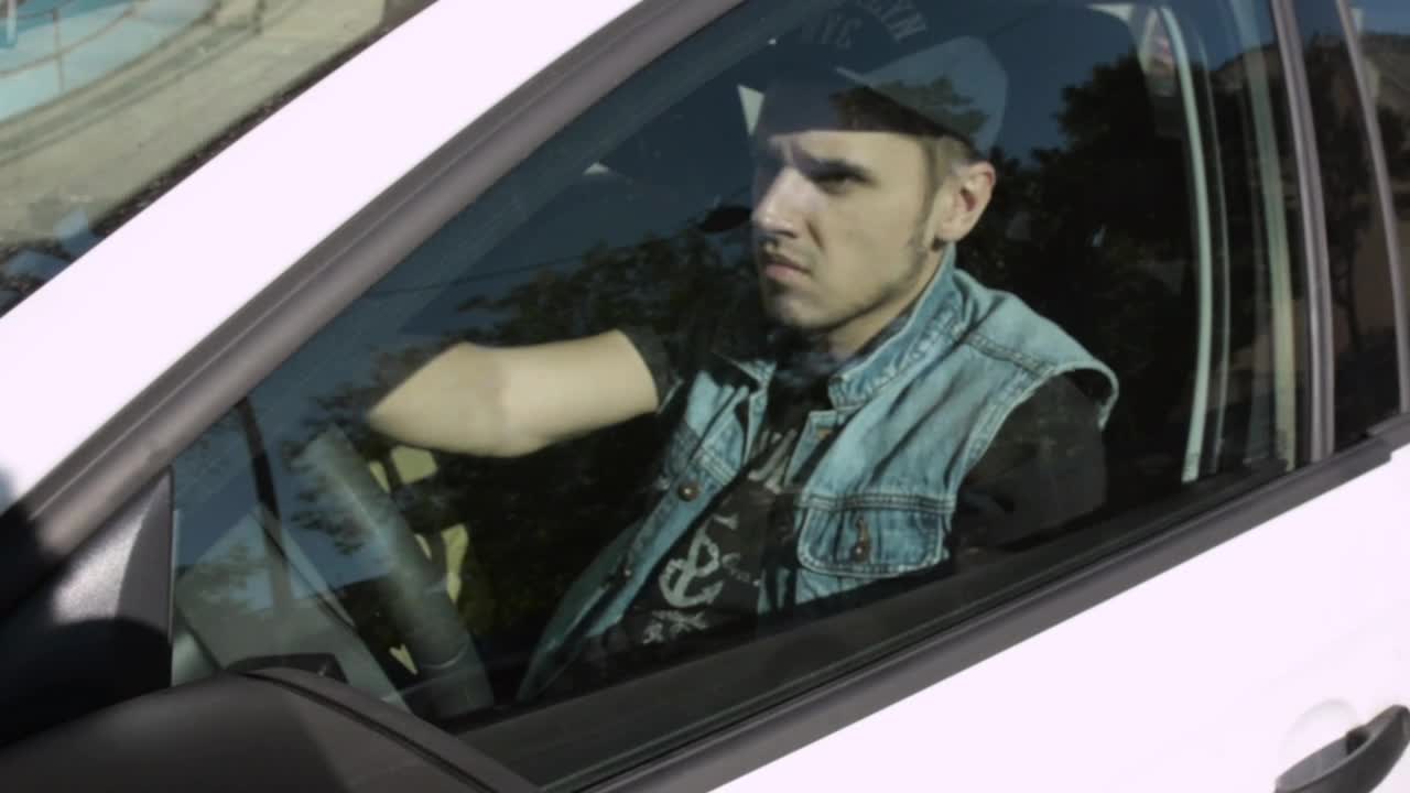 Stock Footage Waiting In A Traffic Jam Live Wallpaper - Free Download