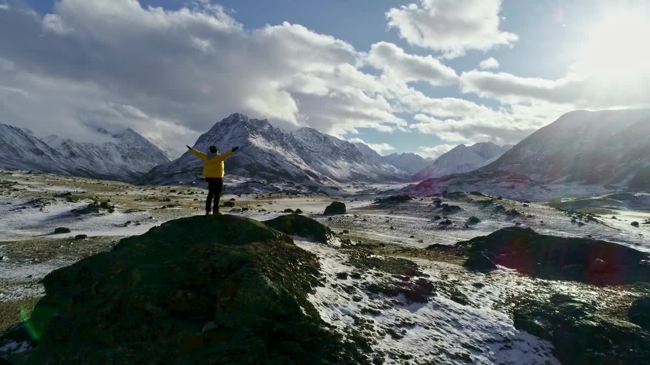 Video Stock Cheerful Man Raising Arms Surrounded By Mountains Live Wallpaper For PC - Free Download