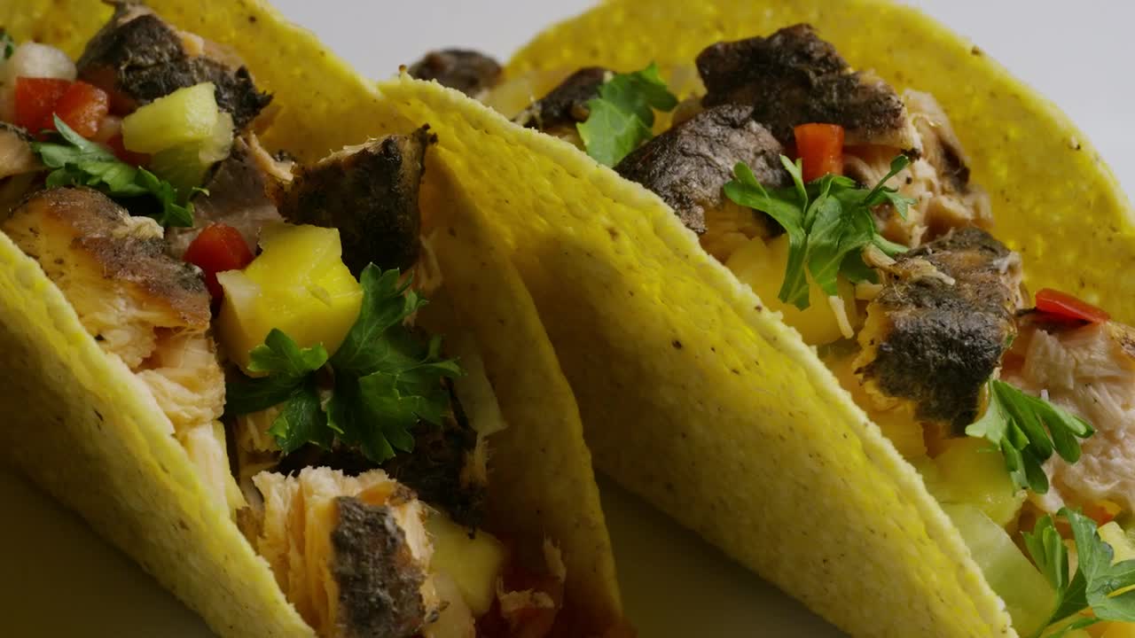 Video Stock Close Shot Of A Couple Of Tacos On A Plate Live Wallpaper For PC - Free Download