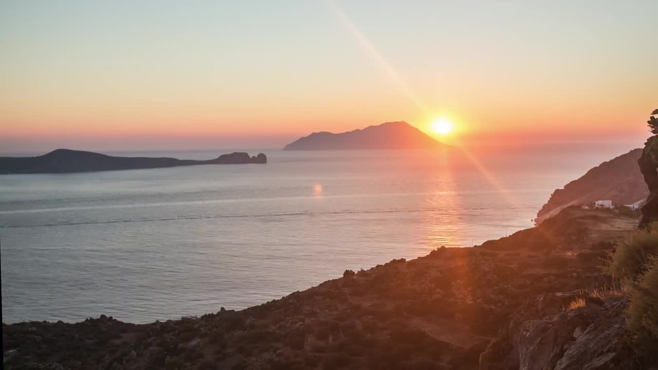 Stock Video Dusk On The Skyline Of The Sea Live Wallpaper For PC - Free Download