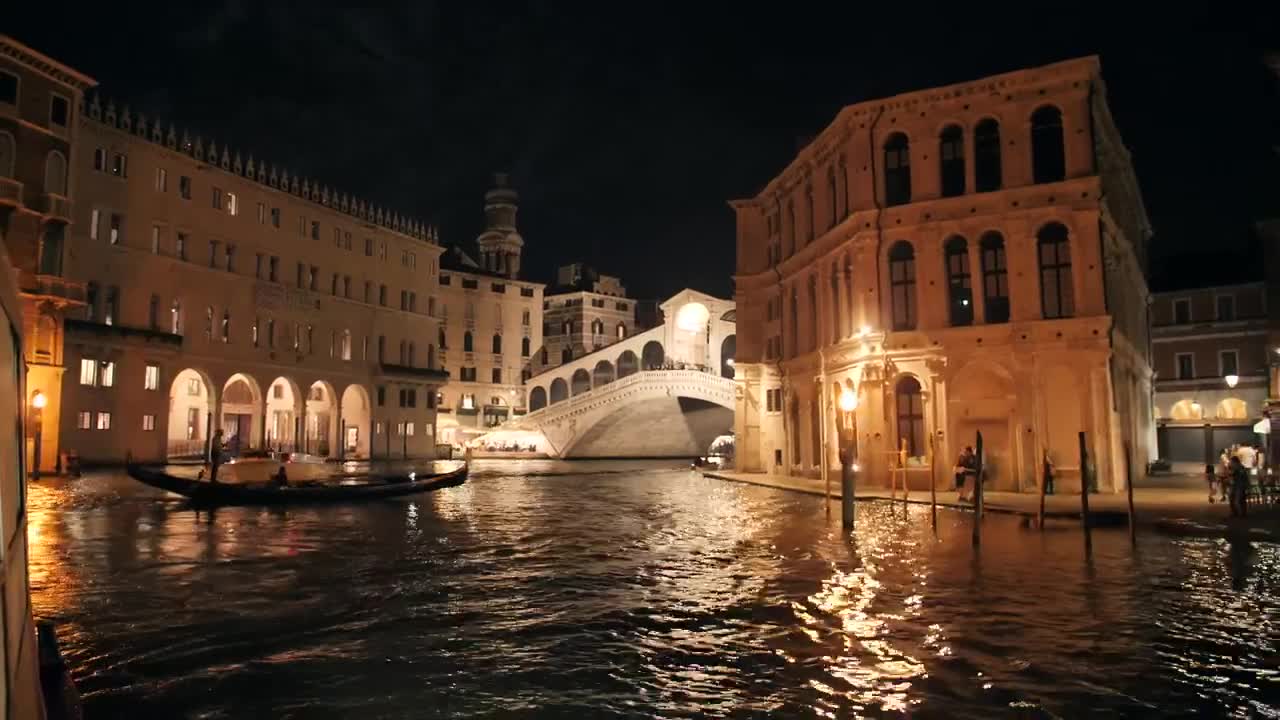 Stock Footage Venice Central Canal At Night Live Wallpaper - Free Download