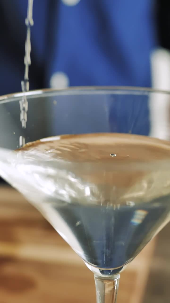 Free Stock Video Serving A Martini Live Wallpaper - Free Download