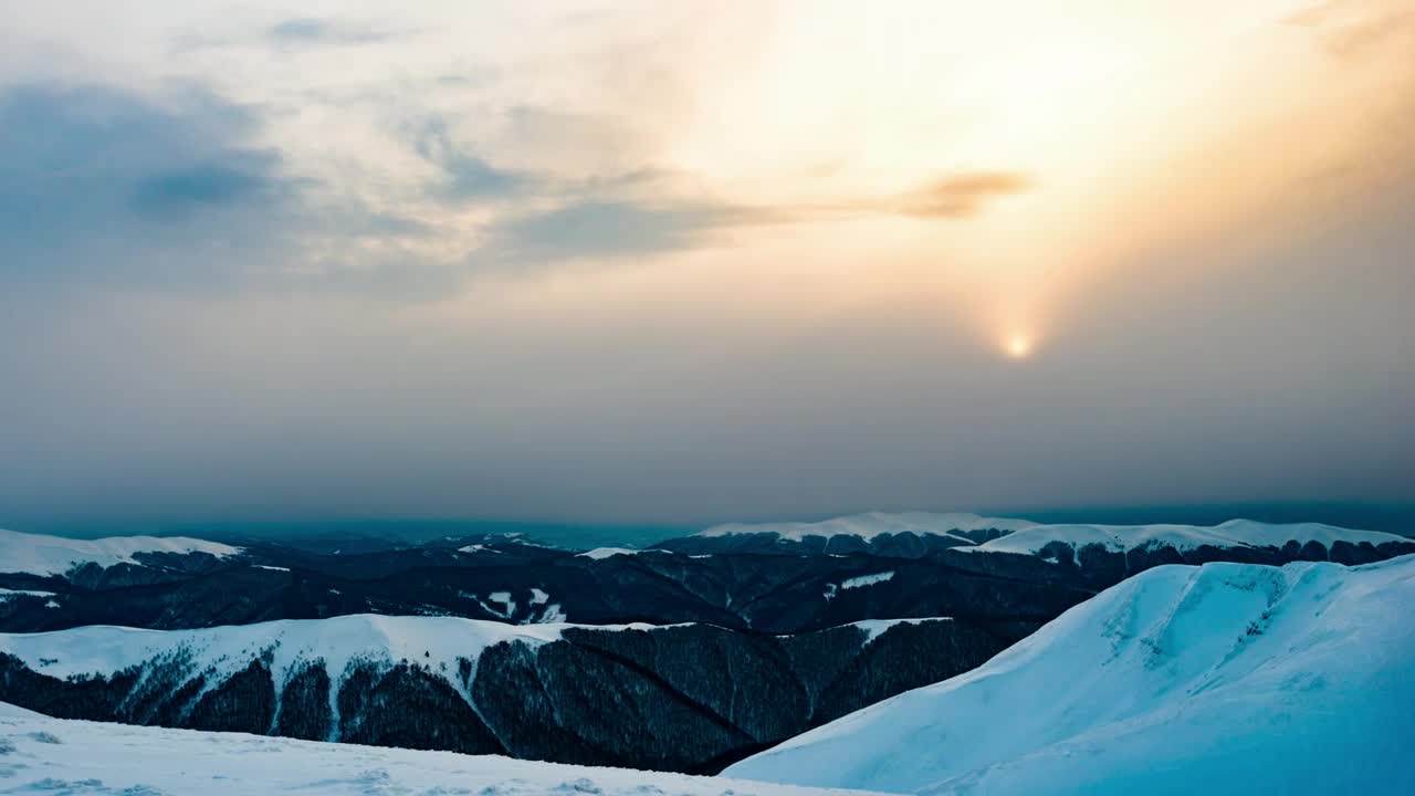 Stock Video Completely Cloudy Landscape During Sunset Live Wallpaper For PC - Free Download