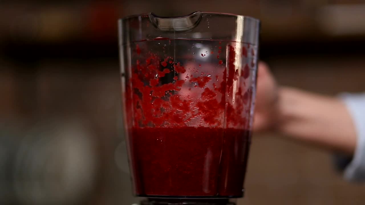 Video Stock Pouring A Red Smoothie Into A Jar Live Wallpaper Free - Free Download