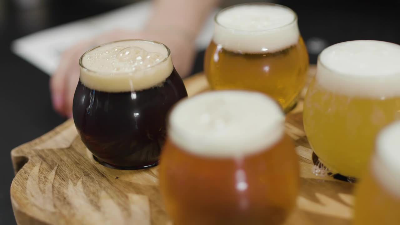 Stock Video Beers On A Wooden Board Live Wallpaper For PC - Free Download