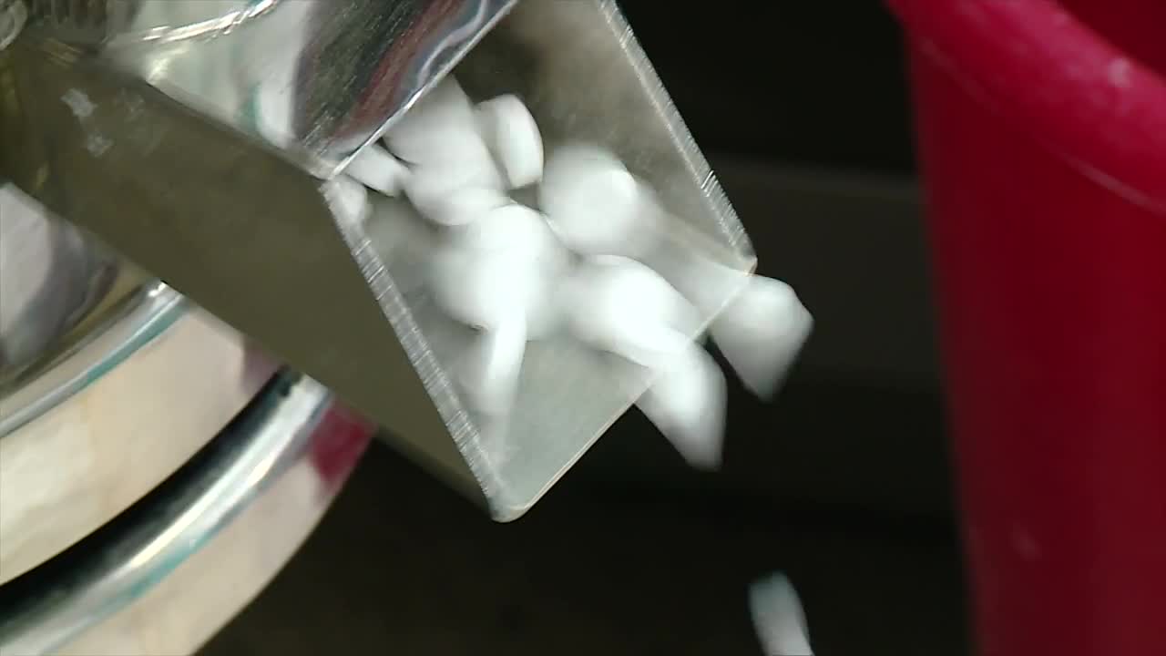 Video Stock Pills In A Machine Live Wallpaper Free - Free Download