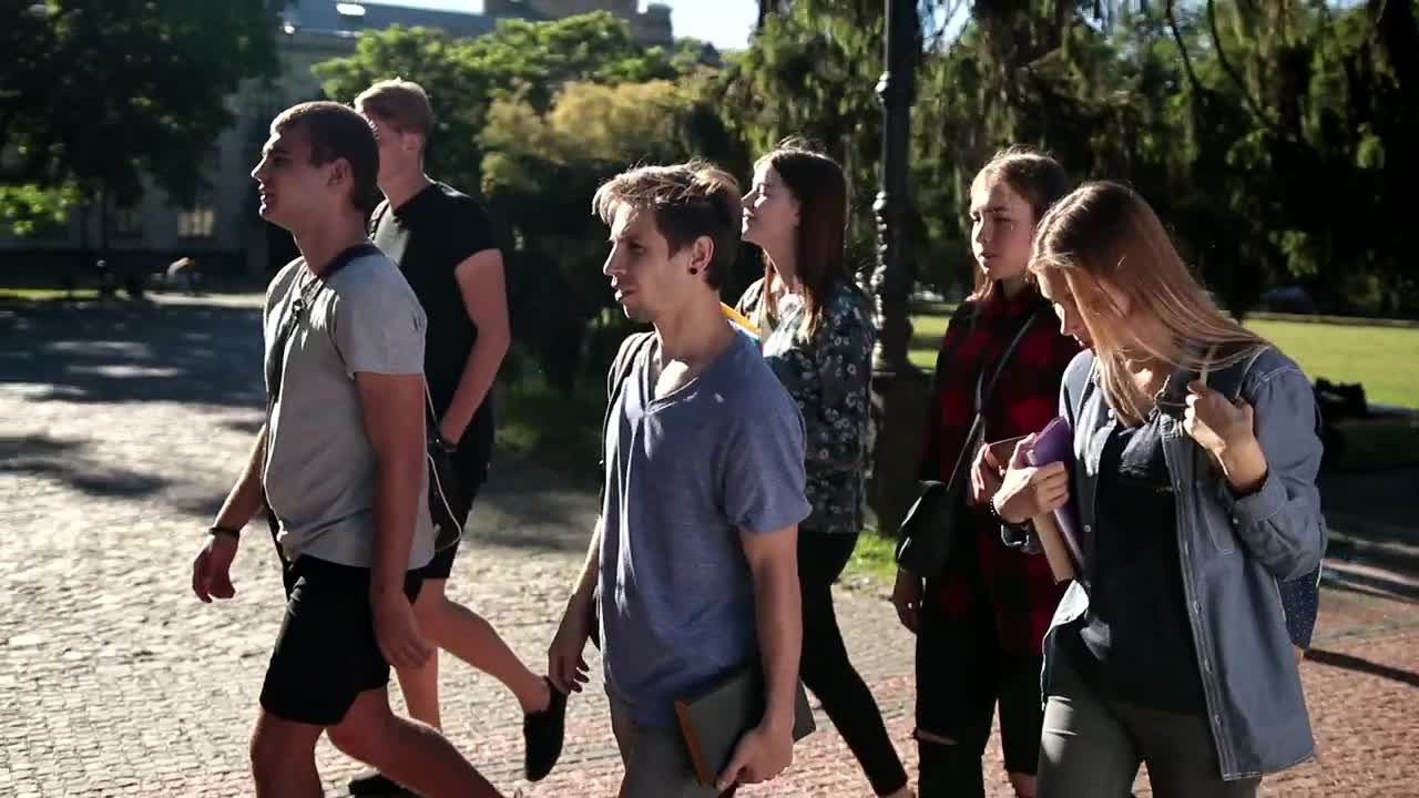 Stock Video Heading To A College Lecture Animated Wallpaper - Free Download