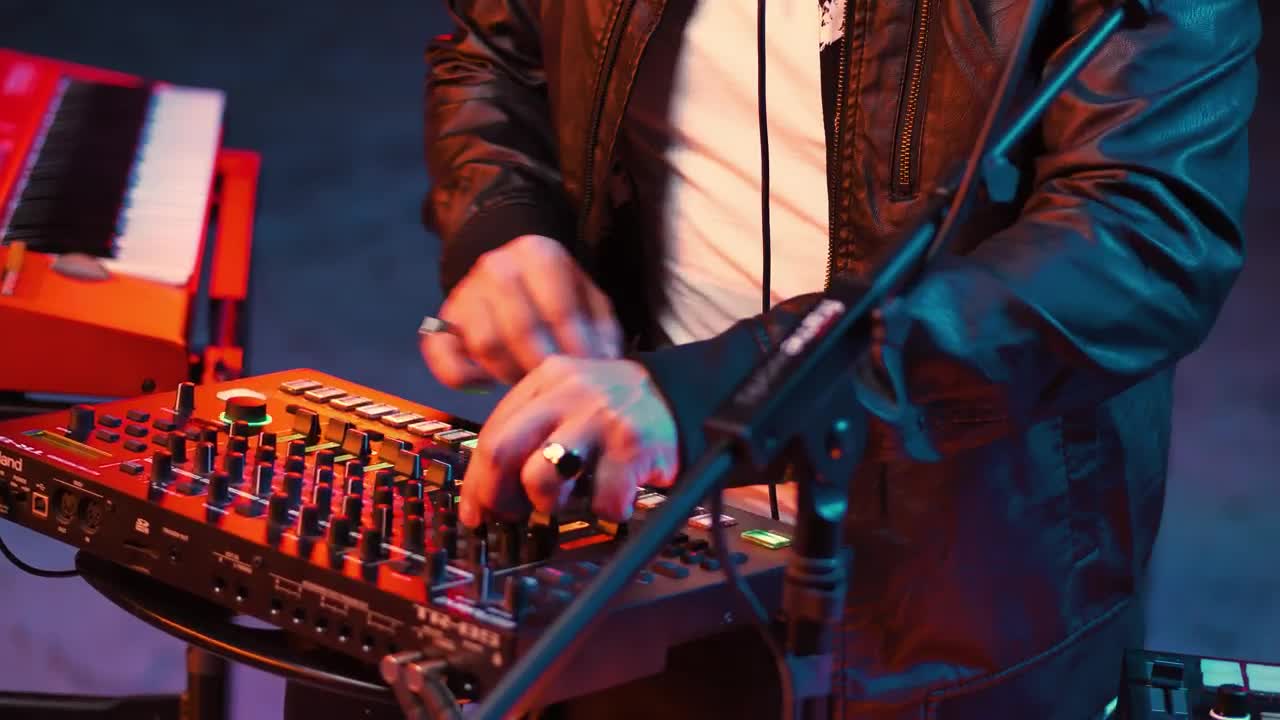 Free Video Stock Skillful Dj Playing With His Console Live Wallpaper - Free Download