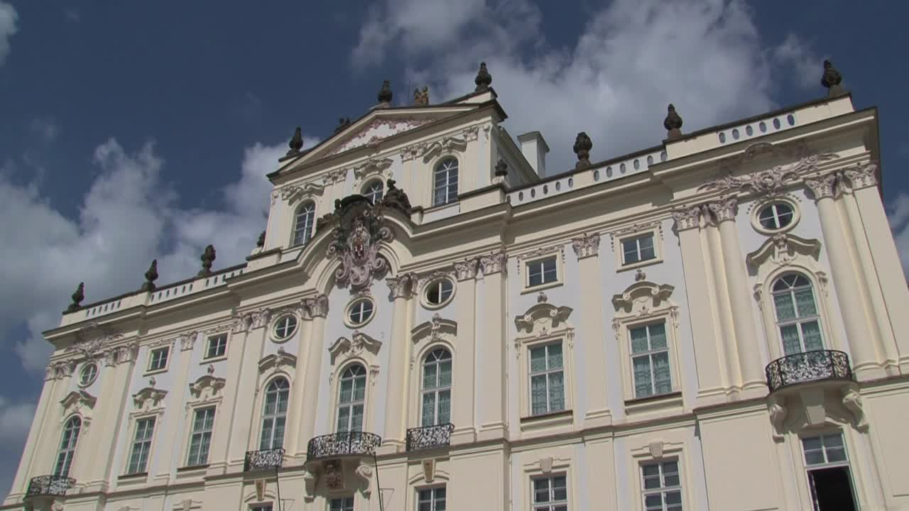 Stock Video Palace Facade And The Sky Live Wallpaper - Free Download