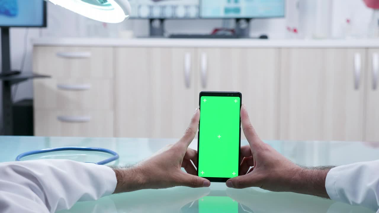 Video Stock Pov Of A Doctors Hands Looking At A Cell Phone Live Wallpaper Free - Free Download