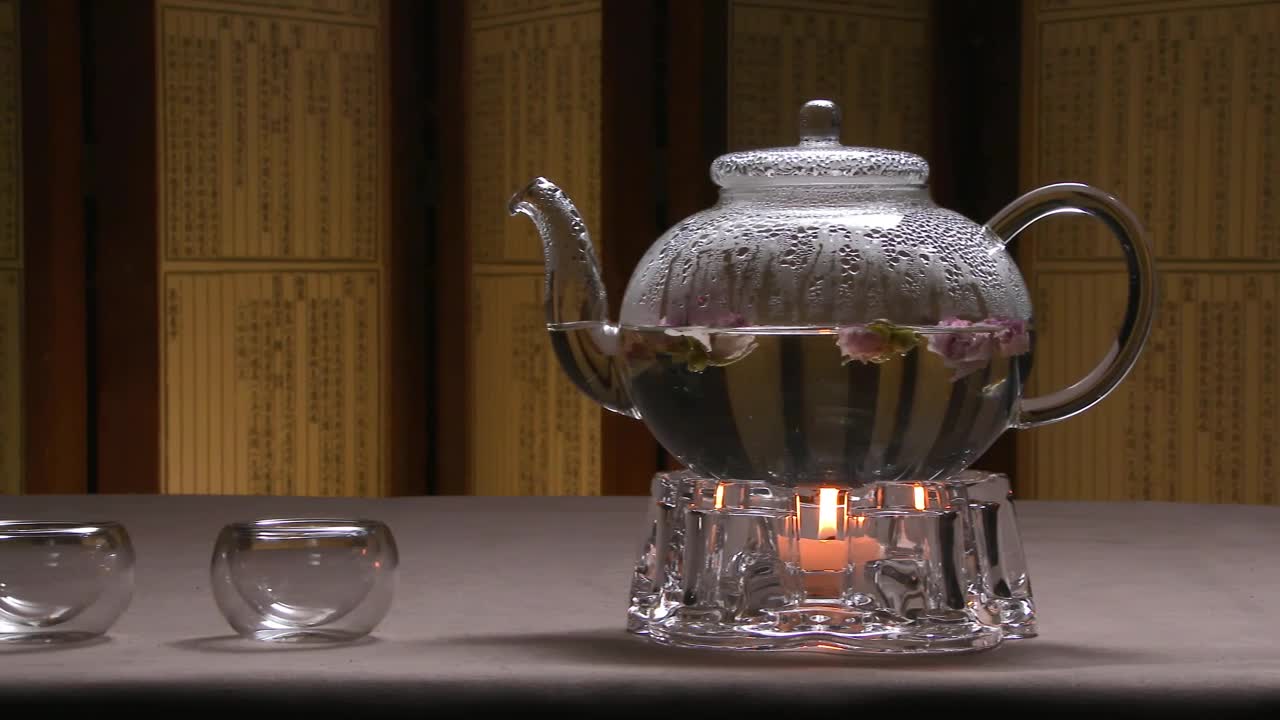 Stock Video Glass Teapot And Cups Live Wallpaper For PC - Free Download